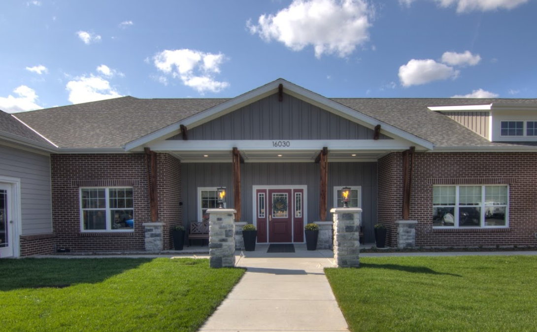 Azura Assisted Living of Brookfield at Mierow Farm