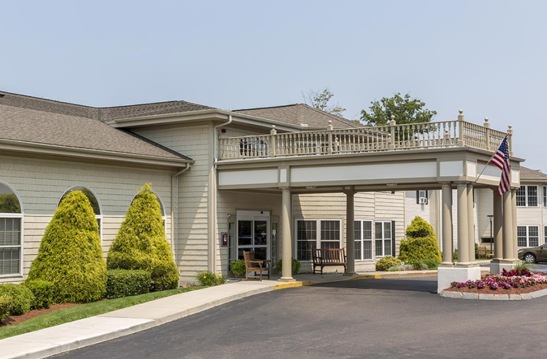 image of Benchmark Senior Living at Waltham Crossings image of Benchmark Senior Living at Waltham Crossings