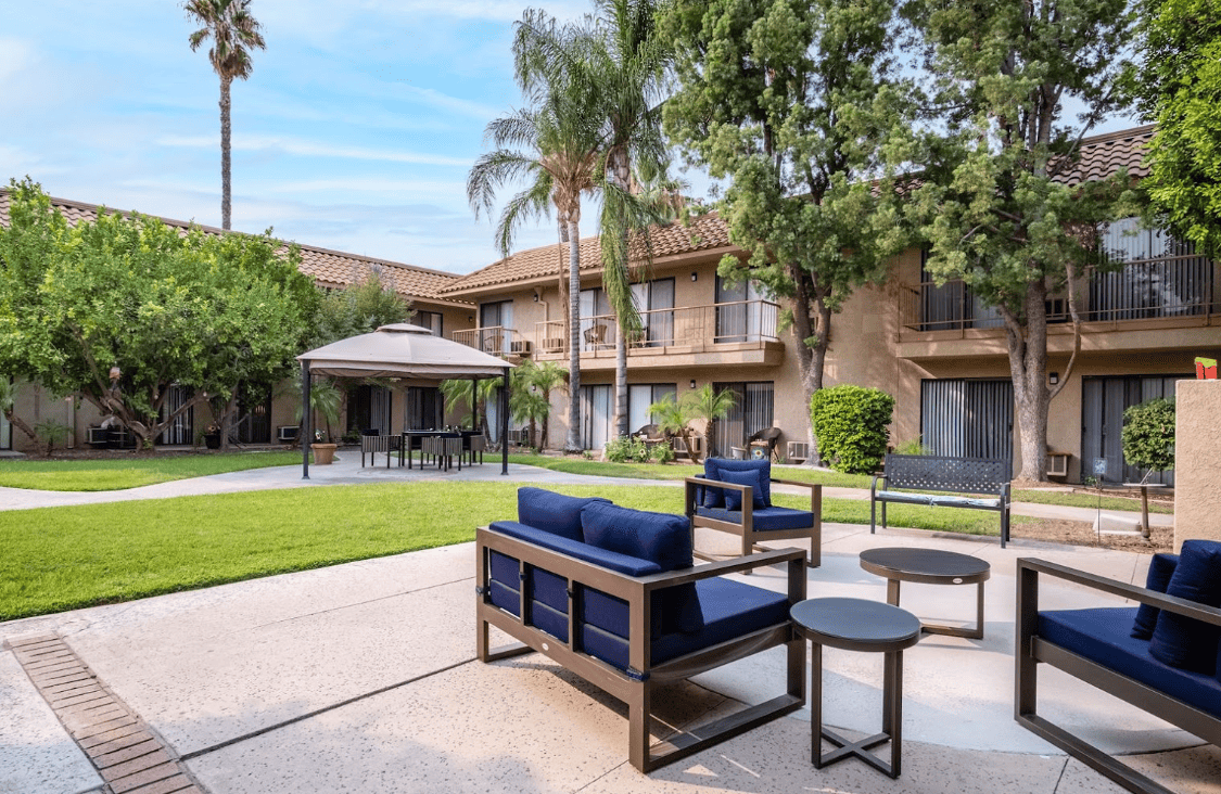 image of Vista Blue Assisted Living & Memory Care image of Vista Blue Assisted Living & Memory Care