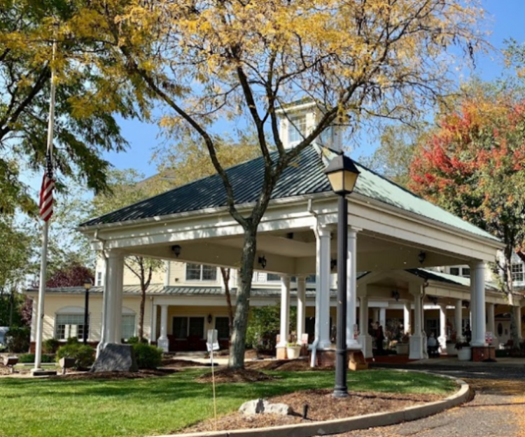 image of Whispering Knoll Assisted Living