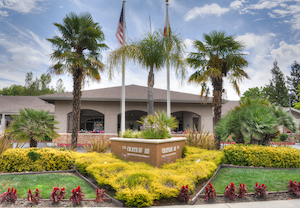 image of Carlton Senior Living Downtown Pleasant Hill