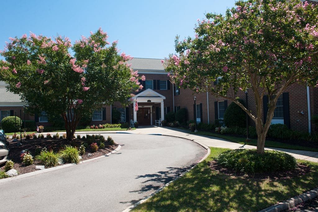 image of Commonwealth Senior Living at King's Grant House