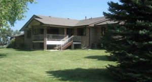 Image of Fox Meadows Assisted Living facility - exterior
