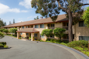 image of North Bay Retirement Community - Happy Living by Cogir image of North Bay Retirement Community - Happy Living by Cogir