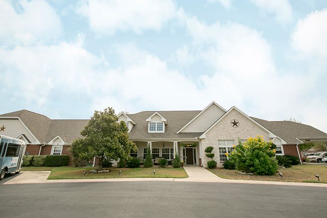 image of Oak Tree Assisted Living image of Oak Tree Assisted Living