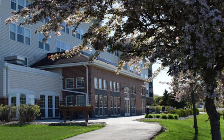 image of Shorewood Commons Assisted Living image of Shorewood Commons Assisted Living