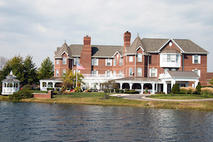 image of Willow Lake Place