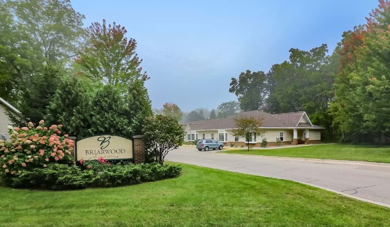 Briarwood Assisted Living & Memory Care Briarwood Assisted Living & Memory Care