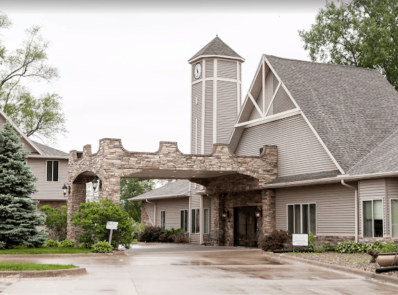 Cedarhurst Assisted Living of Moline Cedarhurst Assisted Living of Moline