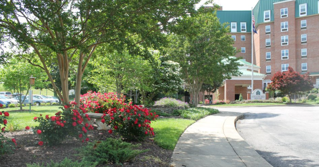 Commonwealth Senior Living at Stratford House