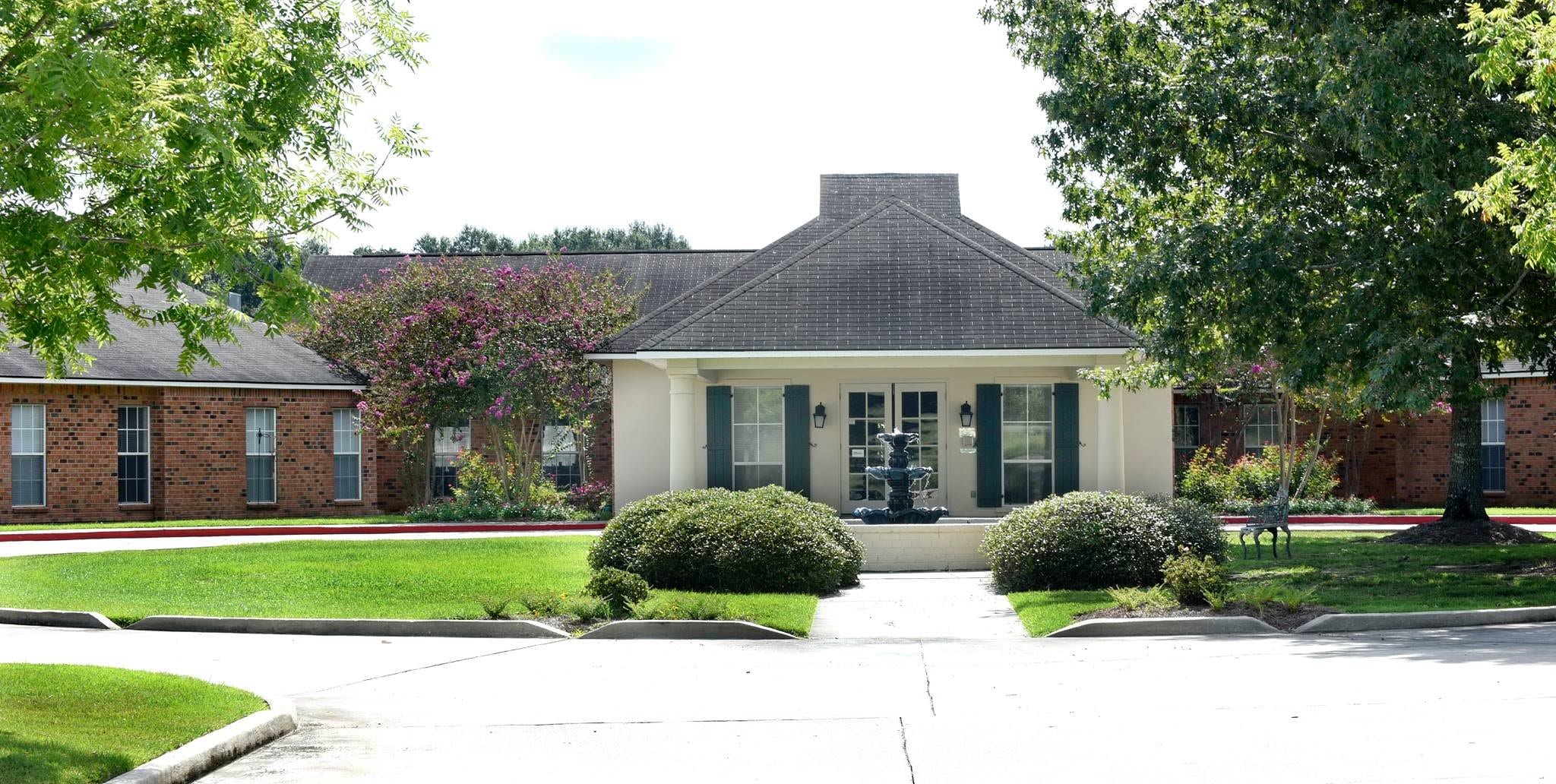 image of Oakwood Village Assisted Living image of Oakwood Village Assisted Living