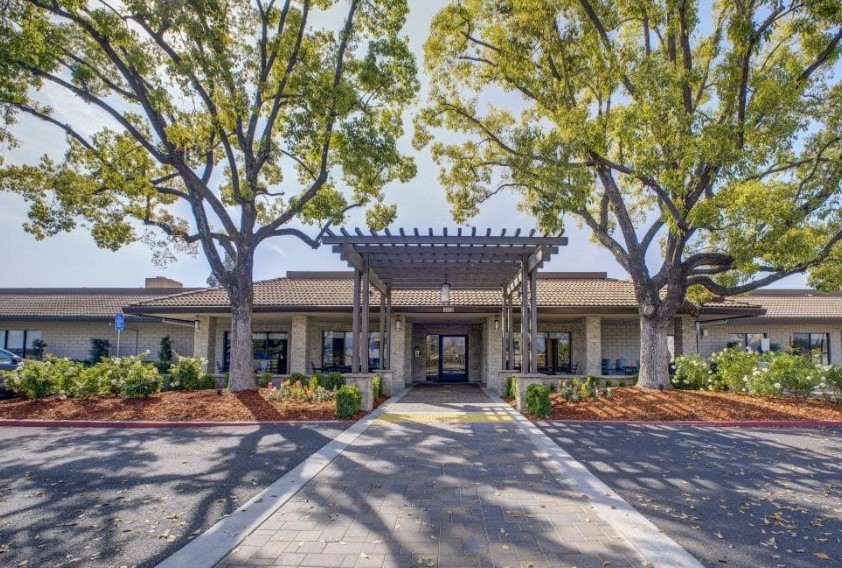 Park Visalia Assisted Living & Memory Care Park Visalia Assisted Living & Memory Care
