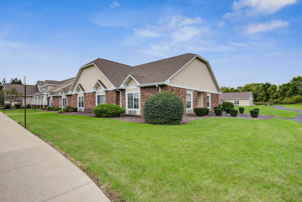 Peregrine Senior Living at Crimson Ridge Gardens Peregrine Senior Living at Crimson Ridge Gardens