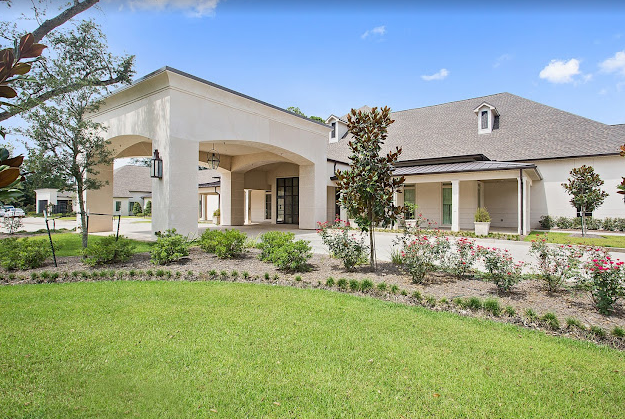 Peristyle Residences - Beau Maison