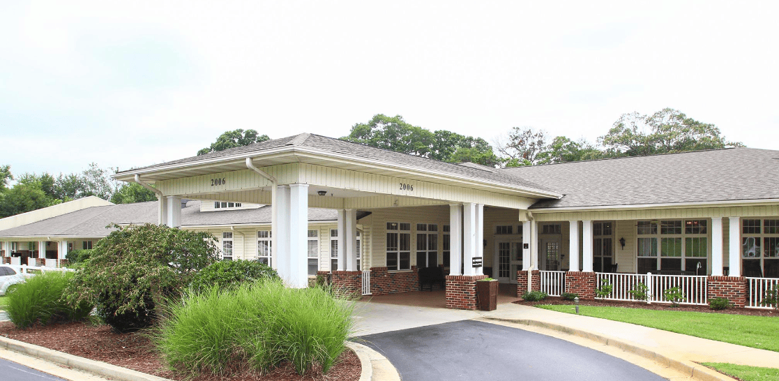 Pine Grove Senior Living - A Sinceri Senior Living Community