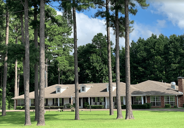 Pinecrest Retirement Lodge