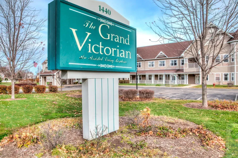 The Grand Victorian of Sycamore The Grand Victorian of Sycamore
