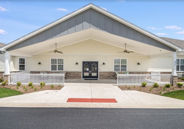 Image of The Heathers Senior Homes of Lake in the Hills Image of The Heathers Senior Homes of Lake in the Hills