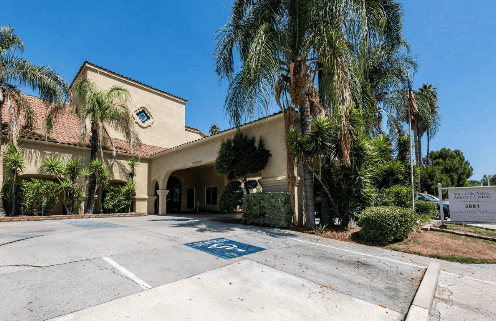 Villa De Anza: Independent & Assisted Living in Riverside